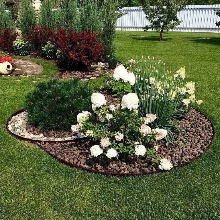 20+ Best Landscaping Garden Ideas To Easily Enhance Your New 2021 ...